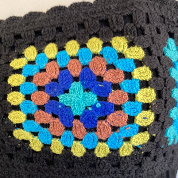 SO Junior’s Multicolor Crochet Baby Doll Size Medium Black Color Ruffle NWT - Picture 6 of 6